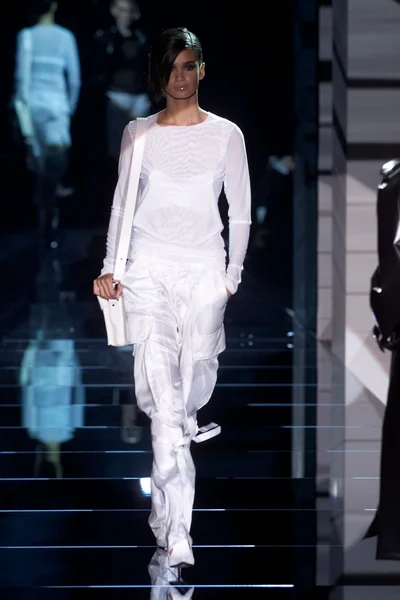 Look 9